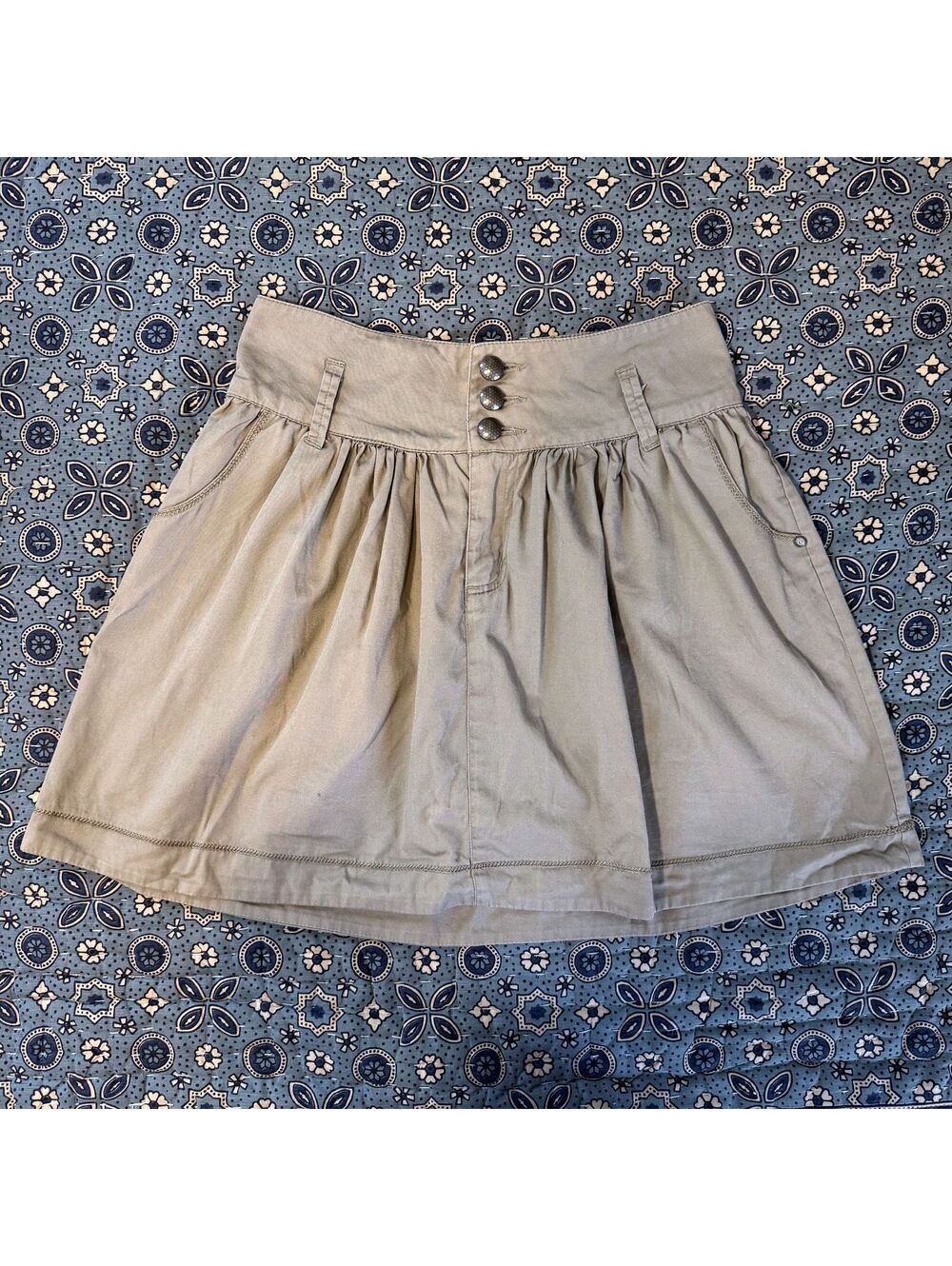 Y2K Beige Gathered Mini Skirt Button Front Utility Skirt Size 0
